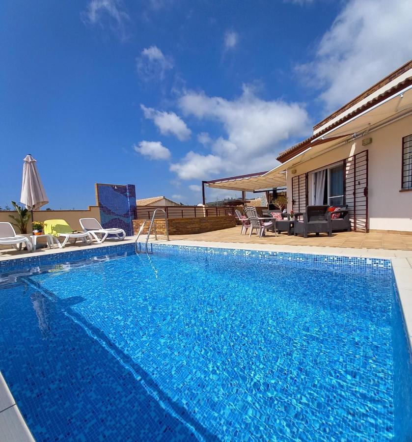 Villa Las Tres J Málaga Extérieur photo