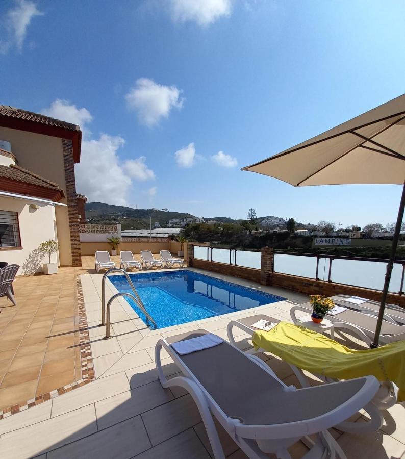 Villa Las Tres J Málaga Extérieur photo